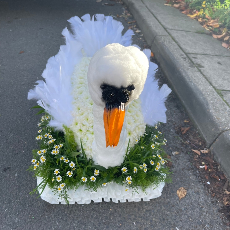 Swan, Funeral, sympathy, wreath, tribute, flowers, florist, gravesend, Northfleet, Kent, London, Essex 