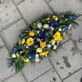 Yellow, blue, coffin, spray, display, Funeral, sympathy, wreath, tribute, flowers, florist, gravesend, Northfleet, Kent, london
