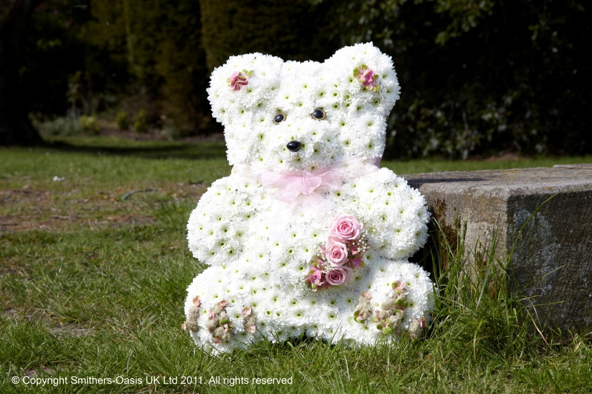 Sitting Teddy Bear tribute
