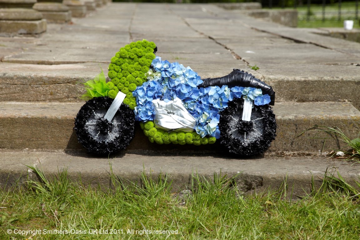 Motorbike, flat, 3D, funeral, flowers, tribute, gravesend, kent