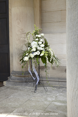 Pedestal arrangement