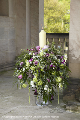Standing candle arrangement