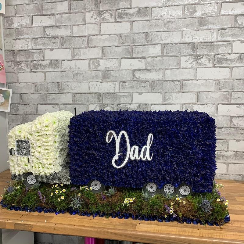 Lorry, truck, 3D, funeral tribute, funeral flowers, florist, gravesend, delivery