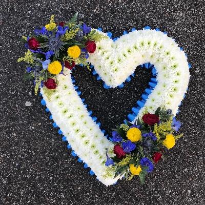 White, heart, wreath, funeral, flowers, tribute, gravesend, Florist, kent