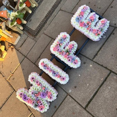 Funeral, name, letters, different, unusual, combination, white, loose, funeral, wreath, tribute, flowers, florist, gravesend, northfleet, kent