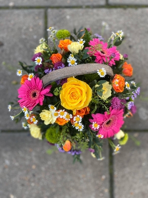 Basket, arrangement, Funeral, wreath, tribute, flowers, florist, gravesend, northfleet, kent