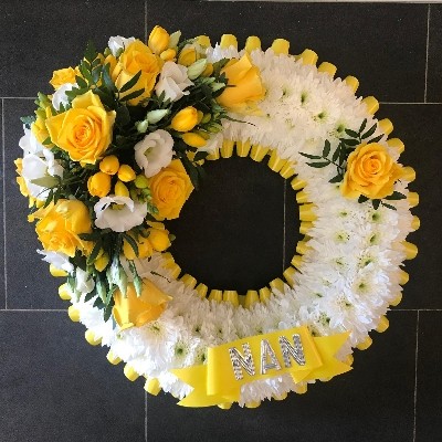 Yellow, white, Funeral, sympathy, wreath, tribute, flowers, florist, gravesend, Northfleet, Kent, london