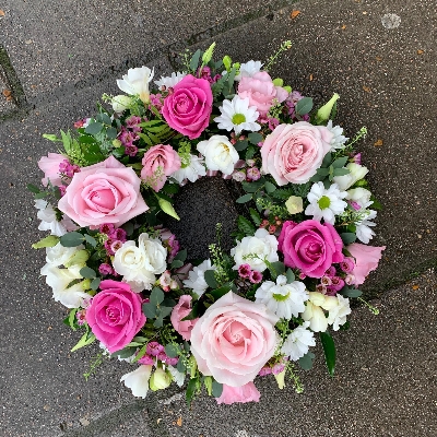 Pink, white, rose, Funeral, sympathy, wreath, tribute, flowers, florist, gravesend, Northfleet, Kent, london