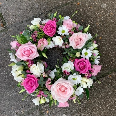 Pink, white, rose, Funeral, sympathy, wreath, tribute, flowers, florist, gravesend, Northfleet, Kent, london