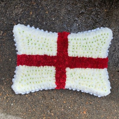 St George, England, English, flag, patriotic, white, cushion, Funeral, sympathy, wreath, tribute, flowers, florist, gravesend, Northfleet, Kent, london