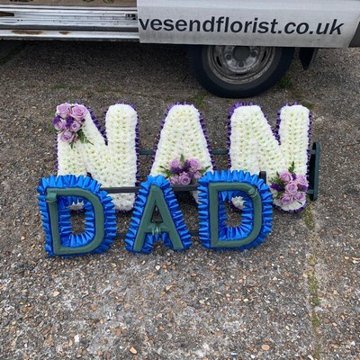 XL, large, big, dad, letters, word, Funeral, sympathy, wreath, tribute, flowers, florist, gravesend, Northfleet, Kent, london