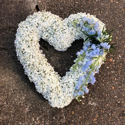 Open, heart, gypsophila, Funeral, sympathy, wreath, tribute, flowers, florist, gravesend, Northfleet, Kent, london