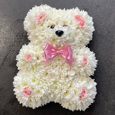 Small, mini, tiny, teddy, bear, child, baby, kid, Funeral, sympathy, wreath, tribute, flowers, florist, gravesend, Northfleet, Kent, london