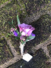 Buttonholes & Corsages