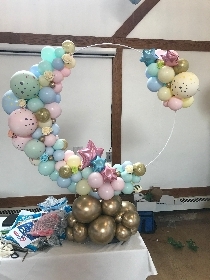 Baby shower balloons