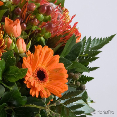 orange, autumn, handtie, rustic, jug, bouquet, www.thegravesendflorist.co.uk