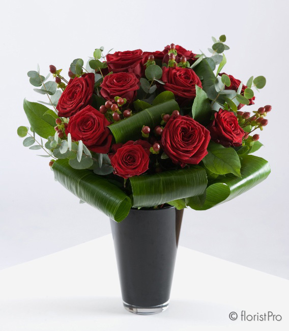 Rose handtie in a vase