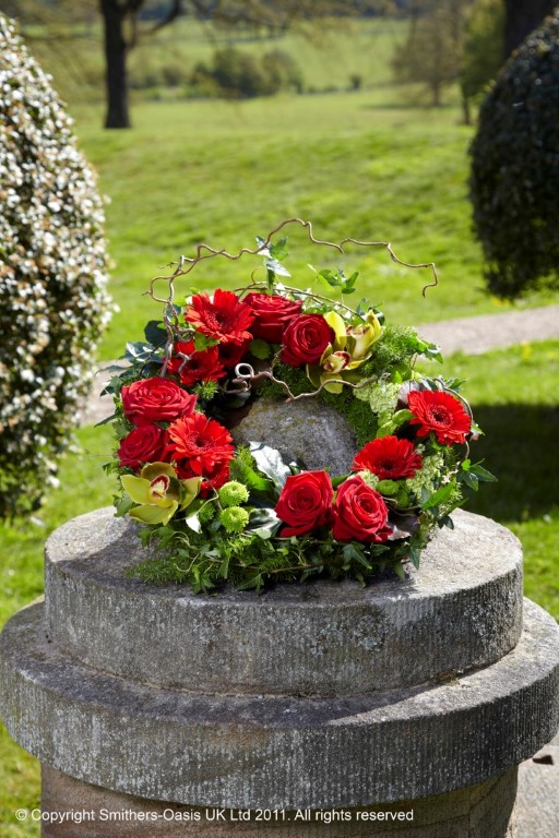 Red & Green Cluster Wreath