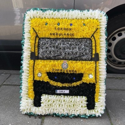 Ambulance, paramedic, Funeral, sympathy, wreath, tribute, flowers, florist, gravesend, Northfleet, Kent, London