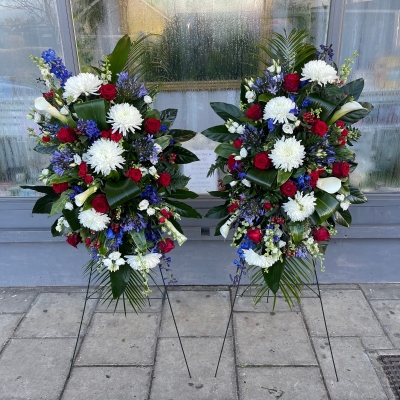 Standing, spray, American, church, decor, Funeral, sympathy, wreath, tribute, flowers, florist, gravesend, Northfleet, Kent, London
