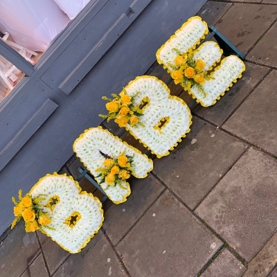 Babe, letter, letters, word, Funeral, sympathy, wreath, tribute, flowers, florist, gravesend, Northfleet, Kent, London