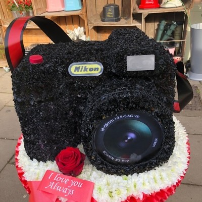 Digital, SLR, camera, Funeral, sympathy, wreath, tribute, flowers, florist, gravesend, Northfleet, Kent, London, Essex 