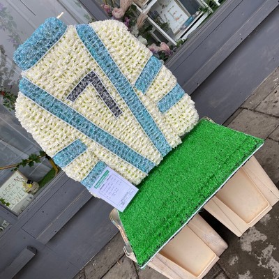 Jockey, jersey, silk, horse, racing, traveller, gypsy, betting, Funeral, sympathy, wreath, tribute, flowers, florist, gravesend, Northfleet, Kent, London