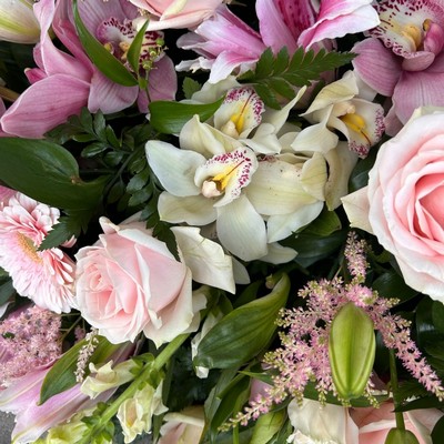 Luxury, pink, lily, rose, orchid, coffin, spray, Funeral, sympathy, wreath, tribute, flowers, florist, gravesend, Northfleet, Kent, London, Essex 