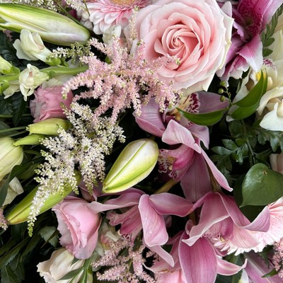 Luxury, pink, lily, rose, orchid, coffin, spray, Funeral, sympathy, wreath, tribute, flowers, florist, gravesend, Northfleet, Kent, London, Essex 