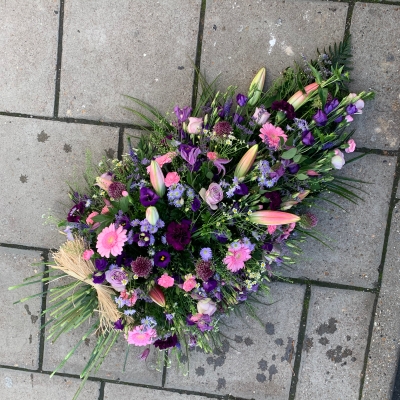 Pretty, pink, purple, coffin, spray, display, Funeral, sympathy, wreath, tribute, flowers, florist, gravesend, Northfleet, Kent, London