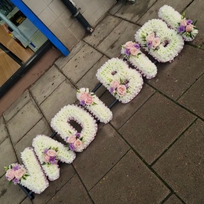 VADI, BIBI, Punjabi, sikh, great, grandmother, letters, words, Funeral, sympathy, wreath, tribute, flowers, florist, gravesend, Northfleet, Kent, London, Essex , 