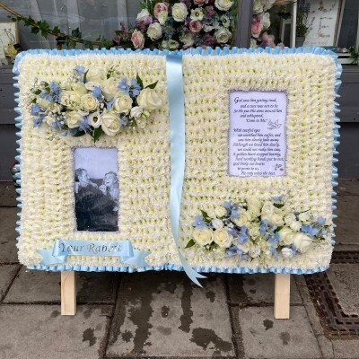 Bible, book, open, xl, large, big, standing, traveller, gypsy, Funeral, sympathy, wreath, tribute, flowers, florist, gravesend, Northfleet, Kent, London