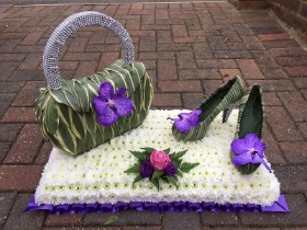 Handbag, shoes, funeral tribute, funeral flowers, florist, gravesend, delivery 