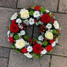 Red, White & Green Wreath