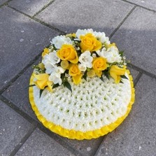 white & yellow based posy