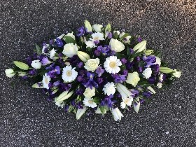 Purple, white, funeral, oasis, spray, wreath, flowers, florist, Gravesend, delivery 