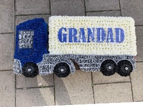 Articulated, lorry, truck, tribute, wreath, flowers, floral, Gravesend, kent, driver, haulage, sympathy