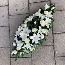 Rose, lily, coffin, casket, double, wreath, ended, spray, funeral, sympathy, flowers, tribute, florist, gravesend, Northfleet, Kent, london