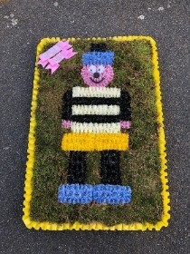 Bertie, Bassett, Bassett, allsorts, liquorice, Funeral, sympathy, tribute, wreath, flowers, Gravesend, northfleet, Kent, London 