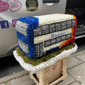 London, double, decker, routemaster, bus, red, traditional, retro, Funeral, sympathy, wreath, tribute, flowers, florist, Gravesend, northfleet, Kent, London 