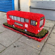 Single, deck, decker, london, arriva, bus, red, funeral, flowers, tribute, wreath, florist, gravesend, kent, northfleet, delivery