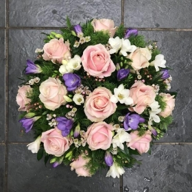 Rose, freesia, posy, arrangement, Funeral, sympathy, wreath, tribute, flowers, florist, gravesend, Northfleet, Kent, london