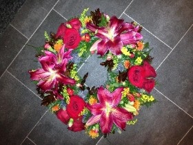 Autumn, red, lily, Funeral, sympathy, wreath, tribute, flowers, florist, gravesend, Northfleet, Kent, london