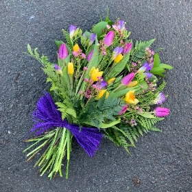Spring, bright, tulip, freesia, Funeral, sympathy, wreath, tribute, flowers, florist, gravesend, Northfleet, Kent, london