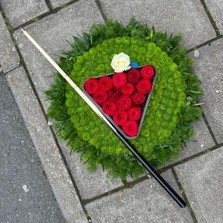 Snooker, Poole, cue, balls, triangle, Funeral, sympathy, wreath, tribute, flowers, florist, gravesend, Northfleet, Kent, london