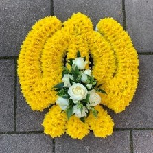 Yellow, white, blue, khanda, Sikh, guru, Nanak, gurdwara, funeral, flowers, wreath, tribute, florist, gravesend, northfleet, kent, london