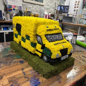 Ambulance, paramedic, green, family, Funeral, sympathy, wreath, tribute, flowers, florist, gravesend, Northfleet, Kent, London, Essex 