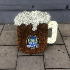 Beer, bitter, pint, stout, lager, ale, glass, mug, jar, tankard, Funeral, sympathy, wreath, tribute, flowers, florist, gravesend, Northfleet, Kent, London