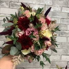 Blush, pink, burgundy, wild, rustic, country, garden, bride, bridesmaid, bouquet, handtie, wedding, Gravesend, Northfleet, Kent, London, Essex 