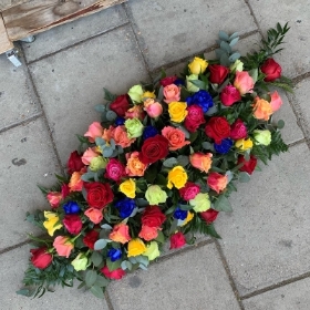  Right, rose, coffin, spray, Funeral, sympathy, wreath, tribute, flowers, florist, gravesend, Northfleet, Kent, London